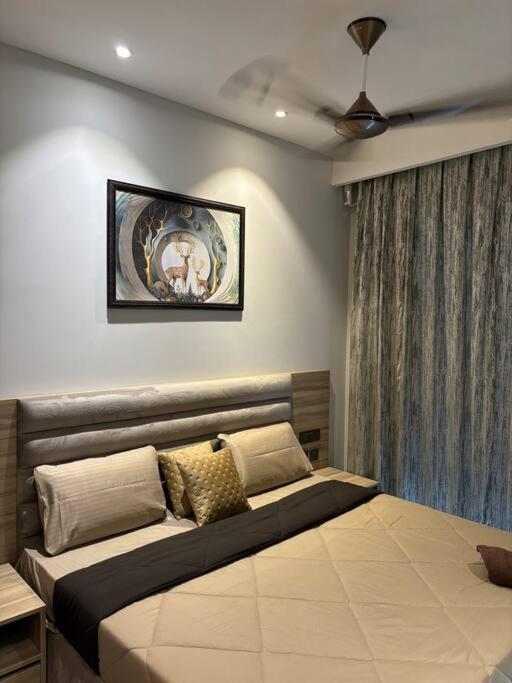 Countryside Luxury Suites - Supernova Noida New Delhi Exterior photo